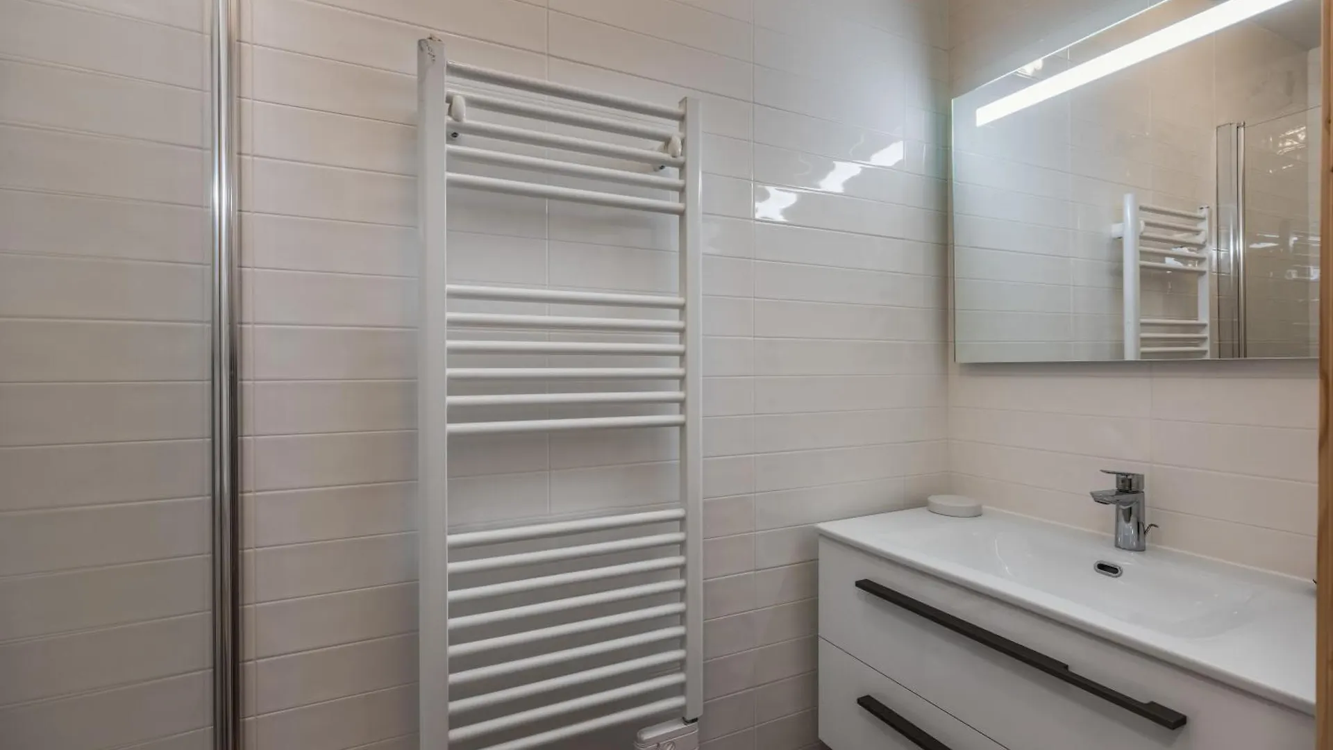 Bo Immobilier - Apt Pds A306 - 沙泰勒 法国